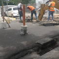 Tras denuncias ciudadanas, Alcaldía de San Cristóbal interviene socavón que ponía en riesgo a conductores y peatones